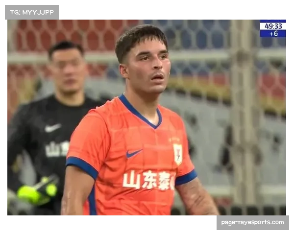 浙江队2-2山东泰山 卡扎错失点球 克雷桑点射扳平顽强抗衡